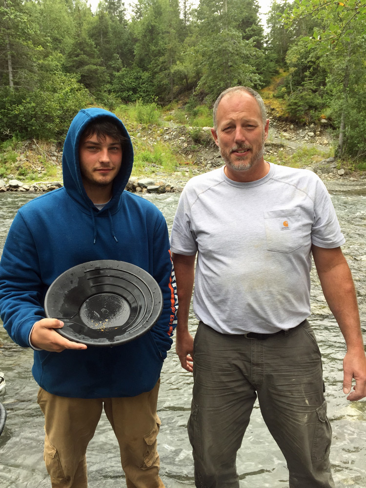 Discover Gold In Alaska Mountains With Alaska Gold Prospecting 1000