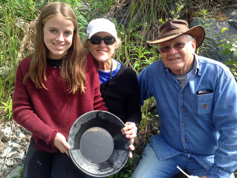 Do It Yourself Gold Panning In Alaska With Alaska Gold Prospecting 1000